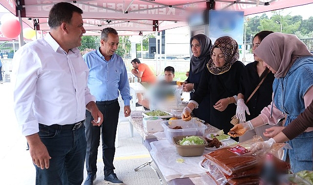 Başkan Yardımcısı Baytekin okul kermesine katıldı