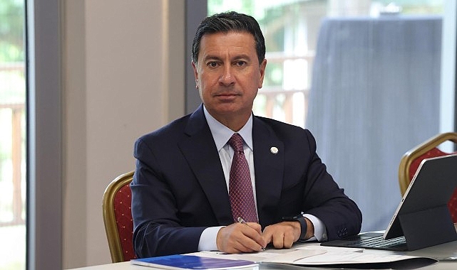 Başkan Aras Çeşitli Temaslarda Bulunmak Üzere Fransa’da