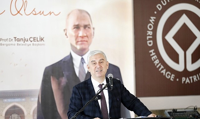 Başkan Çelik, Bergama Belediyesi’nde Bir Yıllık Çalışmaları Değerlendirdi