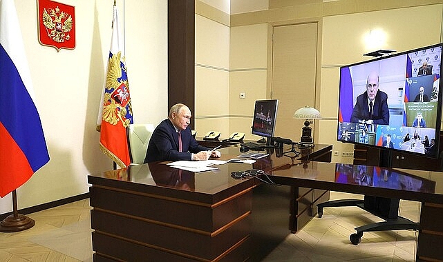 Meeting on economic issues