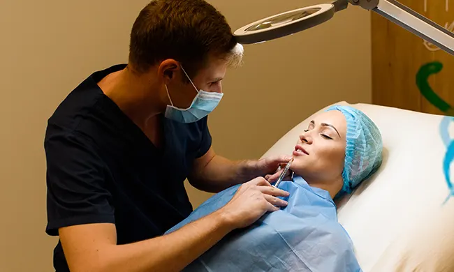 Cildin Hikâyesi: Dermatolojide Bireye Özel Bakım