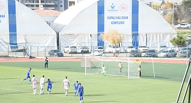 Belediyespor Evinde Üstünlüğünü Koruyamadı