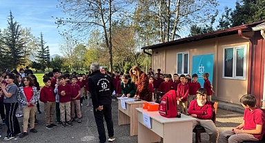 Kartepe’deki okullarda afet eğitimi ve tatbikatı